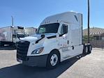 Used 2021 Freightliner Cascadia Detroit DD15AT Semi Truck with Sleeper Cab for sale #334529 - photo 3