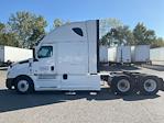 Used 2021 Freightliner Cascadia Detroit DD15AT Semi Truck with Sleeper Cab for sale #334543 - photo 4