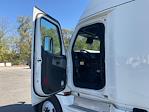 Used 2021 Freightliner Cascadia Detroit DD15AT Semi Truck with Sleeper Cab for sale #334543 - photo 9