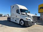 Used 2021 Freightliner Cascadia Detroit DD15AT Semi Truck with Sleeper Cab for sale #334549 - photo 1