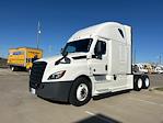 Used 2021 Freightliner Cascadia Detroit DD15AT Semi Truck with Sleeper Cab for sale #334549 - photo 3
