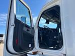 Used 2021 Freightliner Cascadia Detroit DD15AT Semi Truck with Sleeper Cab for sale #334549 - photo 9