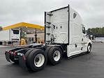 Used 2021 Freightliner Cascadia Detroit DD15AT Semi Truck with Sleeper Cab for sale #334550 - photo 7