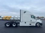 Used 2021 Freightliner Cascadia Detroit DD15AT Semi Truck with Sleeper Cab for sale #334552 - photo 8