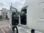 Used 2021 Freightliner Cascadia Detroit DD15AT Semi Truck with Sleeper Cab for sale #334559 - photo 8