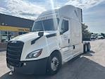 Used 2021 Freightliner Cascadia Detroit DD15AT Semi Truck with Sleeper Cab for sale #334574 - photo 3