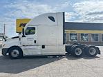 Used 2021 Freightliner Cascadia Detroit DD15AT Semi Truck with Sleeper Cab for sale #334574 - photo 4