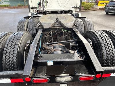 Used 2021 Freightliner Cascadia - photo 1