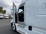 Used 2021 Freightliner Cascadia Detroit DD15AT Semi Truck with Sleeper Cab for sale #334611 - photo 9