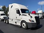 Used 2021 Freightliner Cascadia Detroit DD15AT Semi Truck with Sleeper Cab for sale #334613 - photo 1