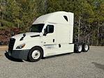 Used 2021 Freightliner Cascadia Detroit DD15AT Semi Truck with Sleeper Cab for sale #334621 - photo 3