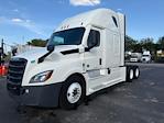 Used 2021 Freightliner Cascadia Detroit DD15AT Semi Truck with Sleeper Cab for sale #334623 - photo 2