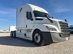 Used 2021 Freightliner Cascadia Detroit DD15AT Semi Truck with Sleeper Cab for sale #334642 - photo 1