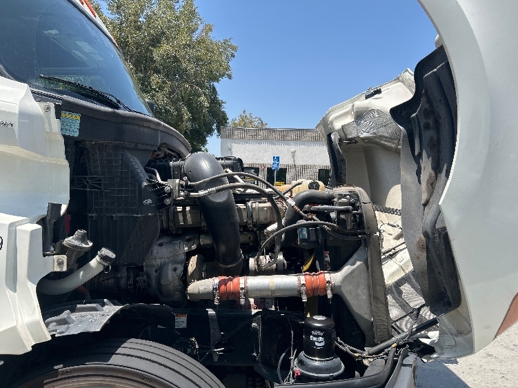 Used 2021 Freightliner Cascadia - photo 22
