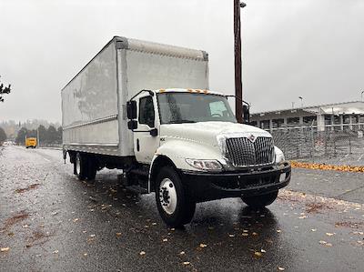 Used 2020 International MV Box Truck with Liftgate for sale #336520 - photo 1