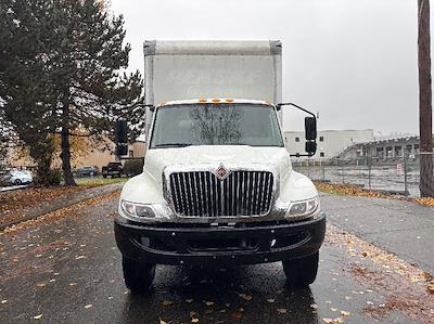 Used 2020 International MV Box Truck with Liftgate for sale #336520 - photo 2