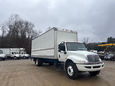 Used 2020 International MV Box Truck with Liftgate for sale #336573 - photo 1