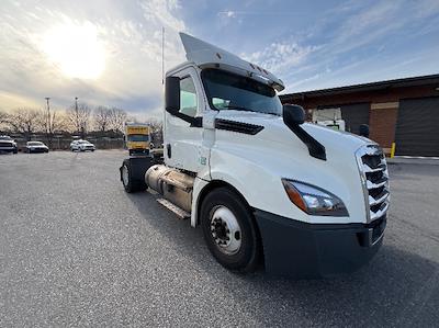 Used 2020 Freightliner Cascadia Detroit DD13 Semi Truck for sale #337305 - photo 1