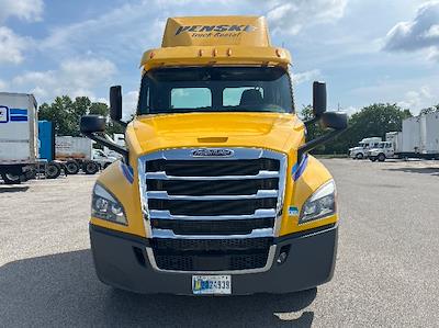 Used 2020 Freightliner Cascadia Detroit DD13 Semi Truck for sale #337310 - photo 2