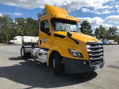 Used 2020 Freightliner Cascadia Detroit DD13 Semi Truck for sale #337318 - photo 1