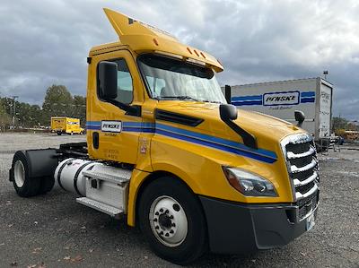 Used 2020 Freightliner Cascadia Detroit DD13 Semi Truck for sale #337326 - photo 1