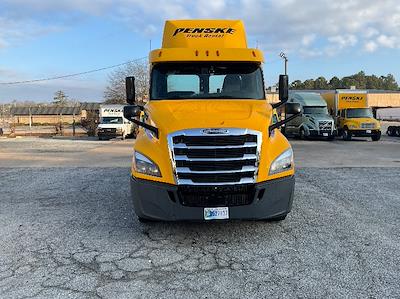 Used 2020 Freightliner Cascadia Detroit DD13 Semi Truck for sale #337328 - photo 2