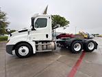 Used 2020 Freightliner Cascadia Detroit DD13 Semi Truck for sale #337583 - photo 4