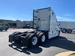 Used 2020 Freightliner Cascadia Detroit DD15AT Semi Truck with Sleeper Cab for sale #337648 - photo 7