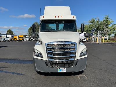 Used 2020 Freightliner Cascadia Cummins X15 Semi Truck for sale #338329 - photo 2