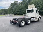 Used 2020 Freightliner Cascadia Cummins X15 Semi Truck for sale #338361 - photo 7