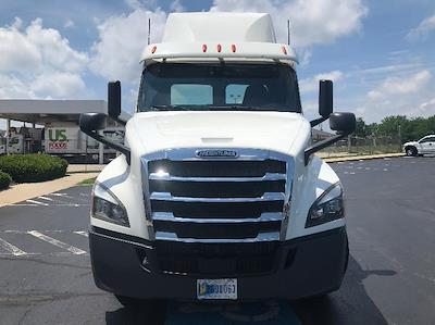 Used 2020 Freightliner Cascadia Cummins X15 Semi Truck for sale #338388 - photo 2