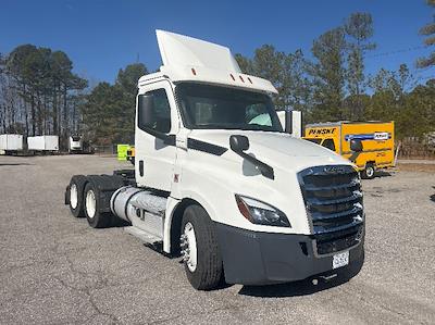 Used 2020 Freightliner Cascadia Cummins X15 Semi Truck for sale #338439 - photo 1