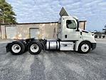 Used 2020 Freightliner Cascadia Cummins X15 Semi Truck for sale #338502 - photo 8