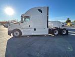 Used 2020 Freightliner Cascadia Cummins X15 Semi Truck with Sleeper Cab for sale #338611 - photo 4