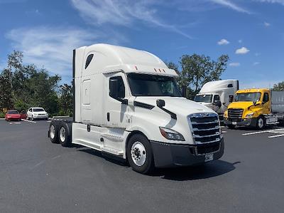 Used 2020 Freightliner Cascadia Cummins X15 Semi Truck with Sleeper Cab for sale #338613 - photo 1