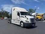 Used 2020 Freightliner Cascadia Cummins X15 Semi Truck with Sleeper Cab for sale #338613 - photo 1