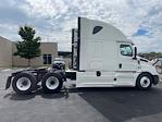 Used 2020 Freightliner Cascadia Cummins X15 Semi Truck with Sleeper Cab for sale #338732 - photo 8