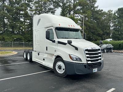Used 2020 Freightliner Cascadia Cummins X15 Semi Truck with Sleeper Cab for sale #338733 - photo 1