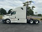 Used 2020 Freightliner Cascadia Cummins X15 Semi Truck with Sleeper Cab for sale #338733 - photo 4