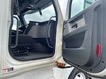 Used 2020 Freightliner Cascadia Cummins X15 Semi Truck with Sleeper Cab for sale #338736 - photo 13
