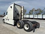 Used 2020 Freightliner Cascadia Cummins X15 Semi Truck with Sleeper Cab for sale #338763 - photo 5