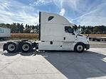 Used 2020 Freightliner Cascadia Cummins X15 Semi Truck with Sleeper Cab for sale #338763 - photo 8
