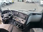 Used 2020 Freightliner Cascadia Cummins X15 Semi Truck with Sleeper Cab for sale #338779 - photo 12