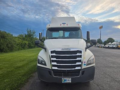 Used 2020 Freightliner Cascadia - photo 1