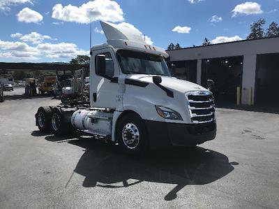 Used 2020 Freightliner Cascadia Detroit DD13 Semi Truck for sale #338822 - photo 1