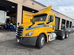 Used 2020 Freightliner Cascadia Detroit DD13 Semi Truck for sale #338846 - photo 3