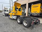 Used 2020 Freightliner Cascadia Detroit DD13 Semi Truck for sale #338846 - photo 5