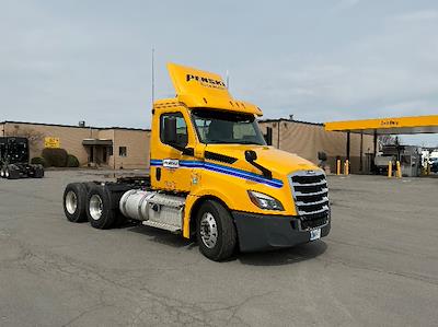 Used 2020 Freightliner Cascadia Detroit DD13 Semi Truck for sale #338853 - photo 1