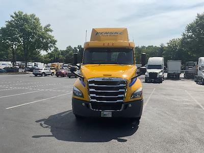 Used 2020 Freightliner Cascadia Detroit DD13 Semi Truck for sale #340099 - photo 2