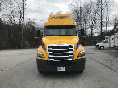 Used 2020 Freightliner Cascadia Detroit DD13 Semi Truck for sale #340123 - photo 2